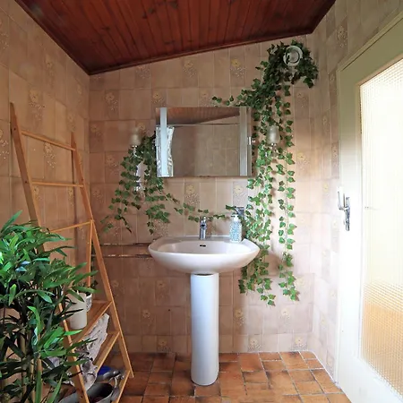 Homestay 1, Calme, 1 Station De Paris, Bureau